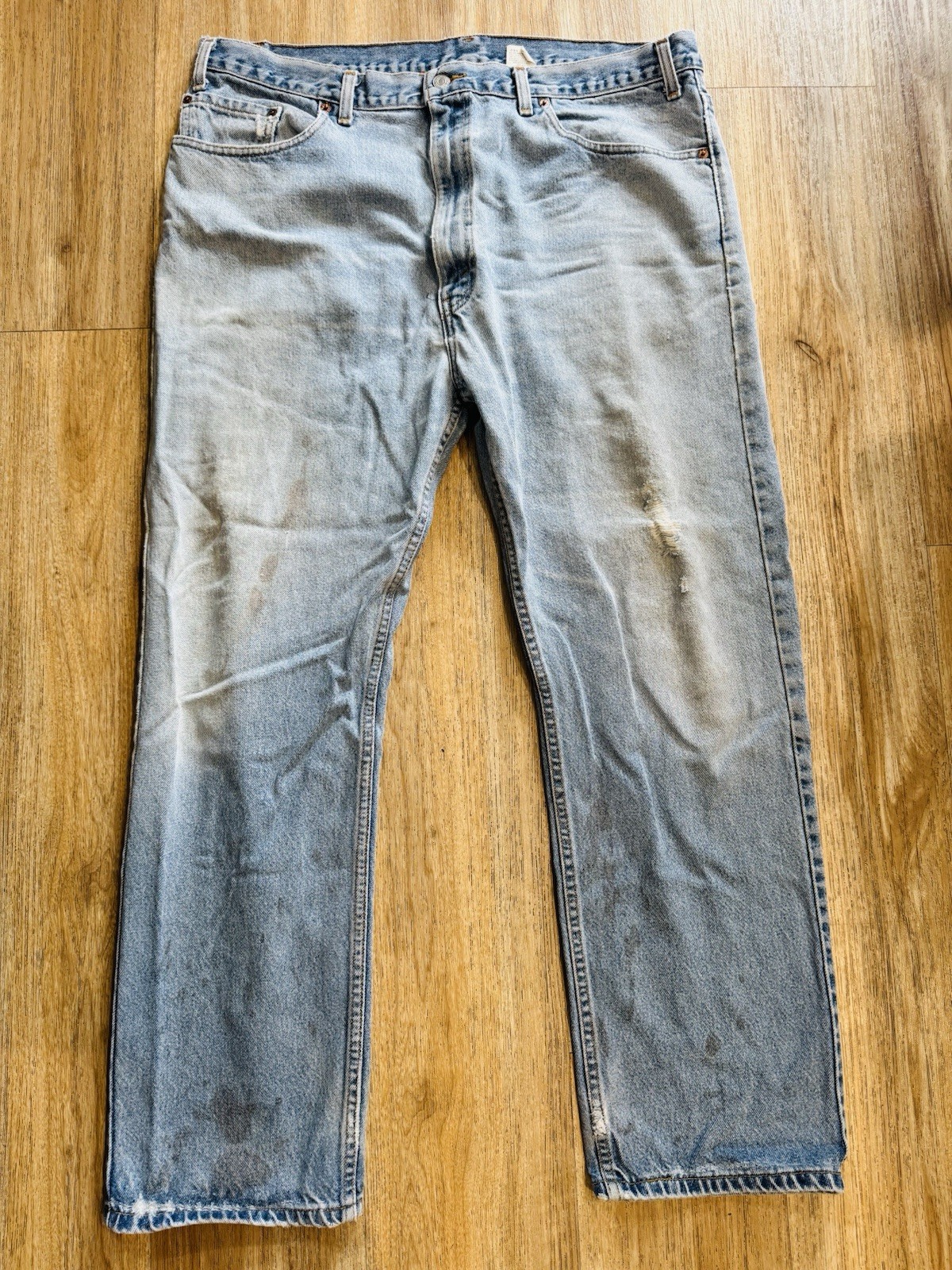 Levi’s Men’s Straight Leg Light Wash Blue Denim Jeans Regular Fit Button Zip