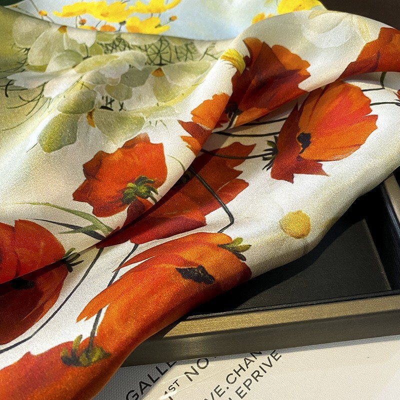 100% Silk Mulberry Neckerchief Women Orange Flower Vintage 27″ Square Scarf Wrap