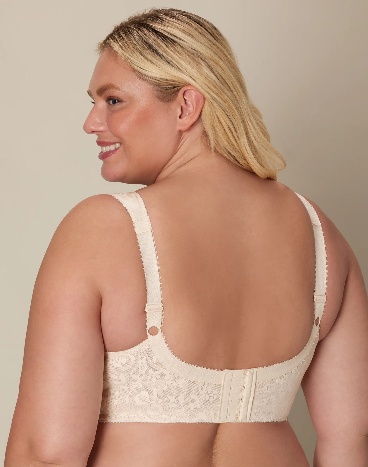 Women’s Wirefree Bra Playtex 18 Hour Original Comfort Strap Lingerie TruSUPPORT