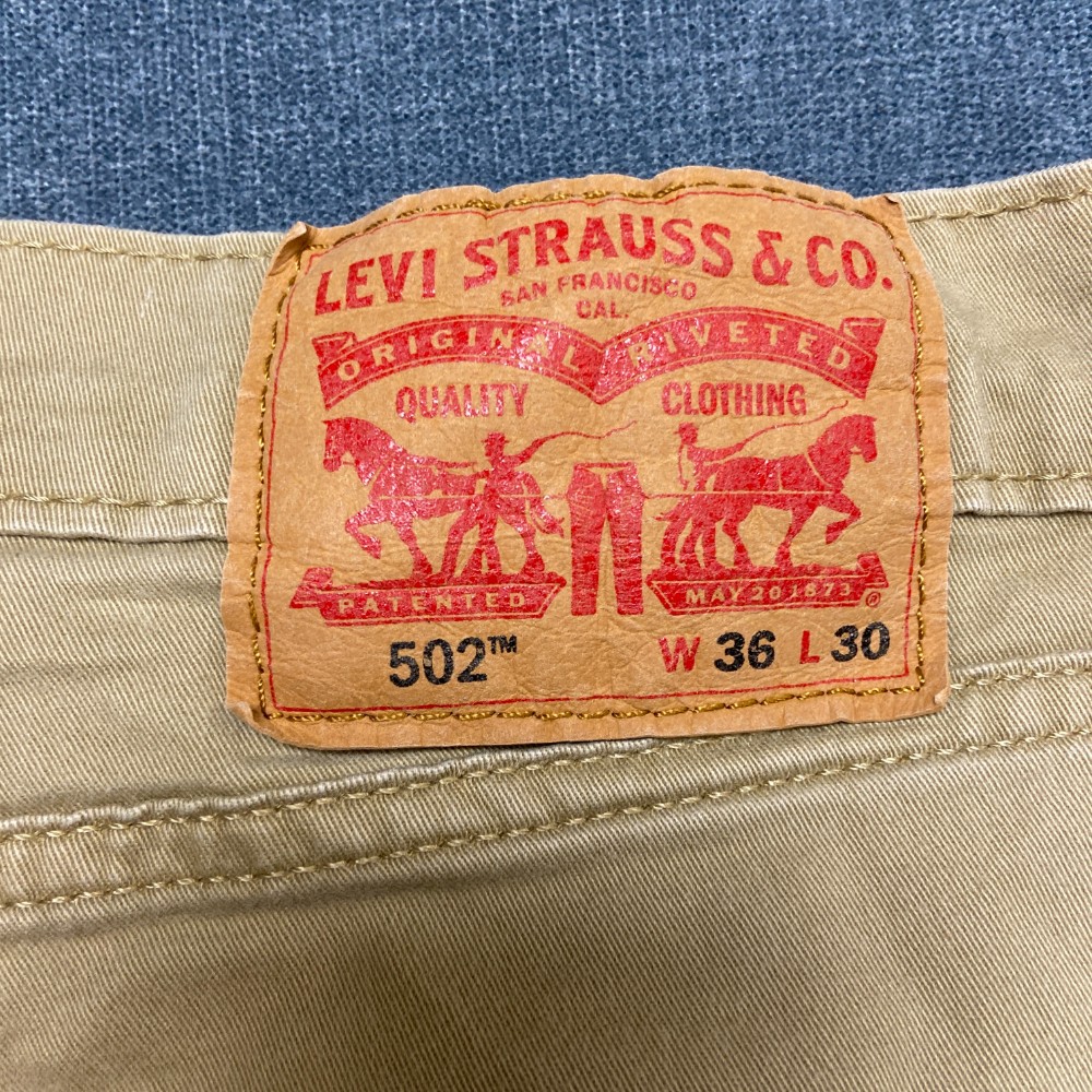 Levi’s 502 All Seasons Tech Jeans Mens 36×30 Beige Pockets Classic Straight Leg