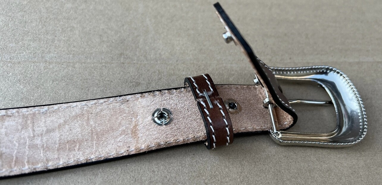MEN’S WESTERN LEATHER BELT. SADDLE HORSE SOUTHWESTERN STYLE COWBOY RODEO BELT