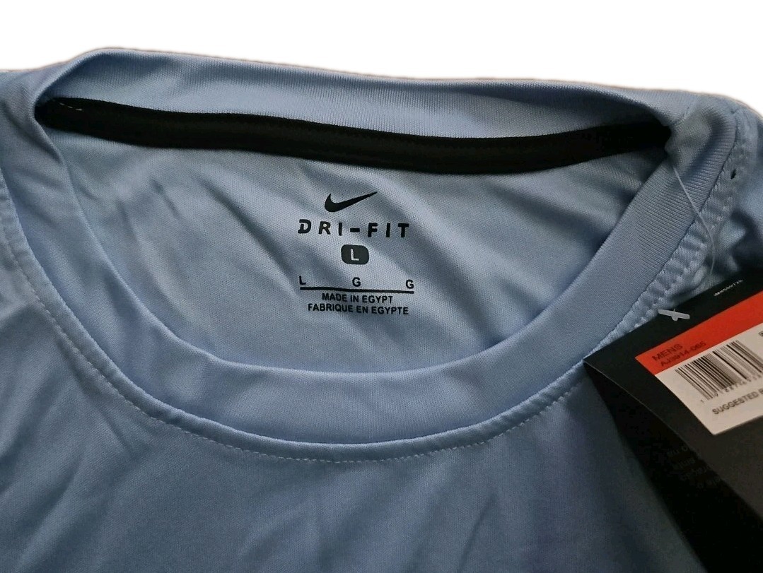 Nike Men’s T-Shirt Dri-Fit Crew Neck Sports Gym Football Shirt Top Tee Blue L.