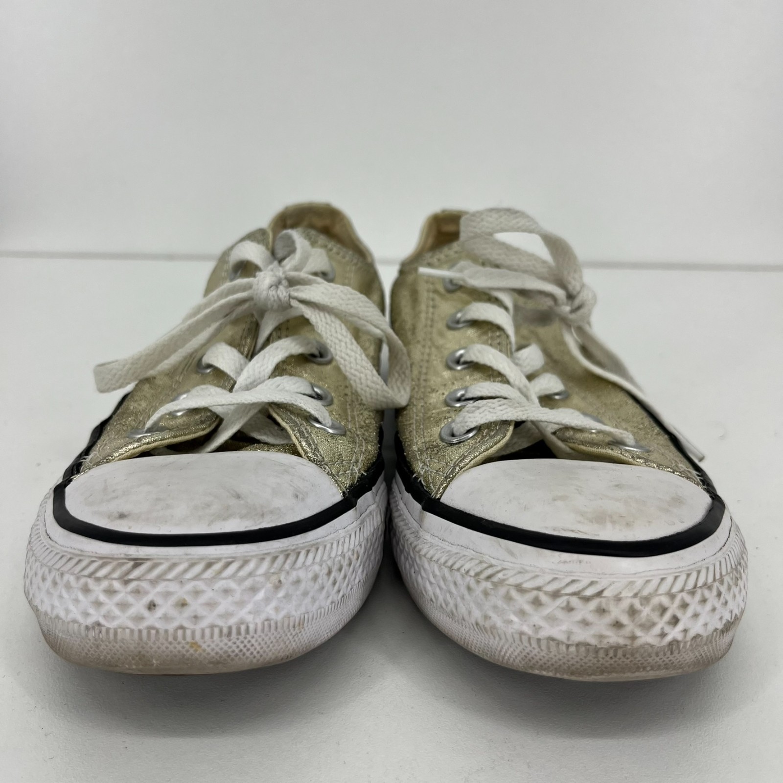 Converse Shoes Men’s 4 Women’s 6 Chuck Taylor All Star Ox Sneakers 153181F Gold