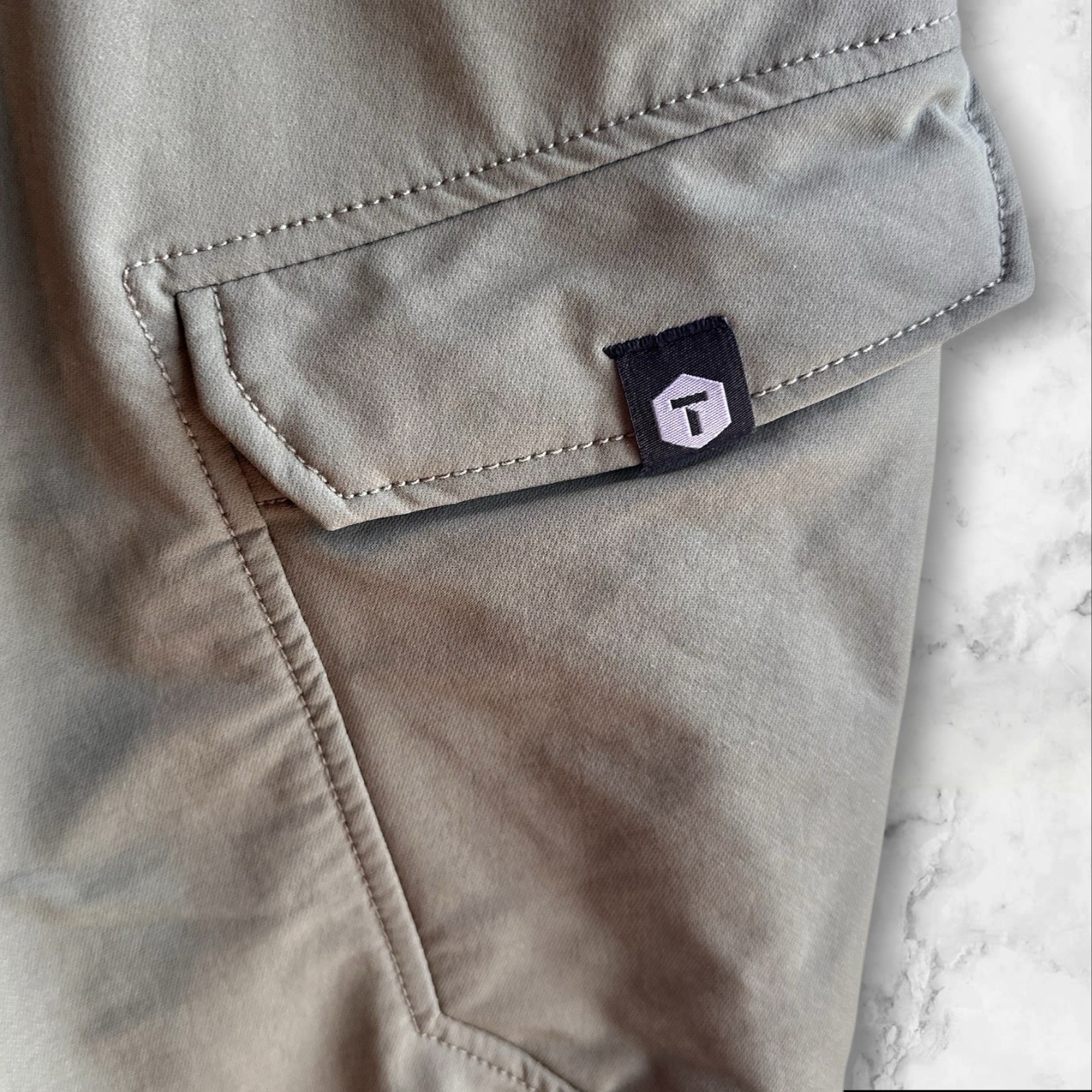 Truewerk T2 Werkpants Mens 34/33 Olive Green Water Resistant Pants Softshell