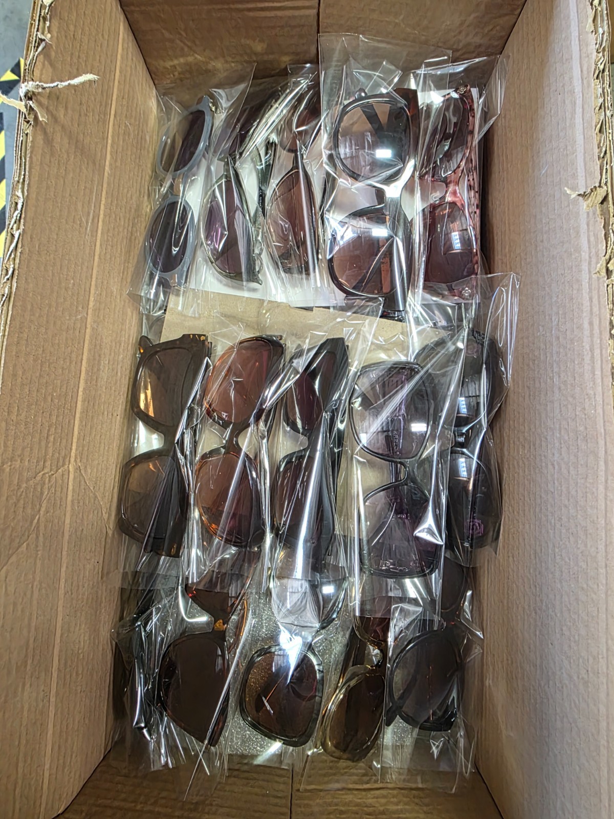 Bulk Lot 100 PCS Womens Sunglasses New Mixed Styles Plastic Metal Wholesale Mix