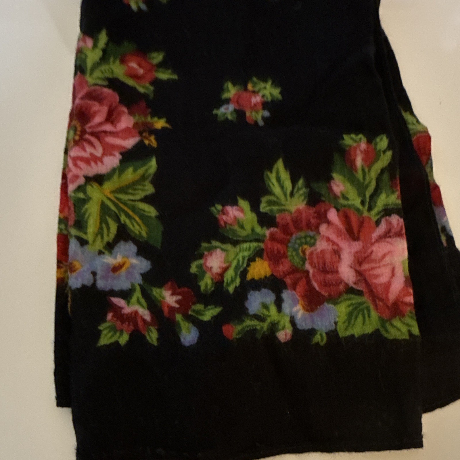 Black Floral Rose Print Square Scarf Wrap with Fringe – Women’s