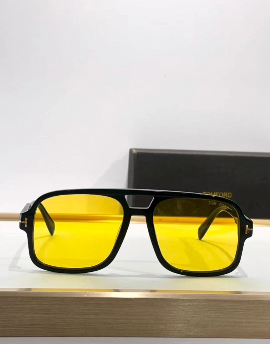 Tom Ford Falconer Sunglasses TF884 Black/Yellow 60-18-140mm With Case