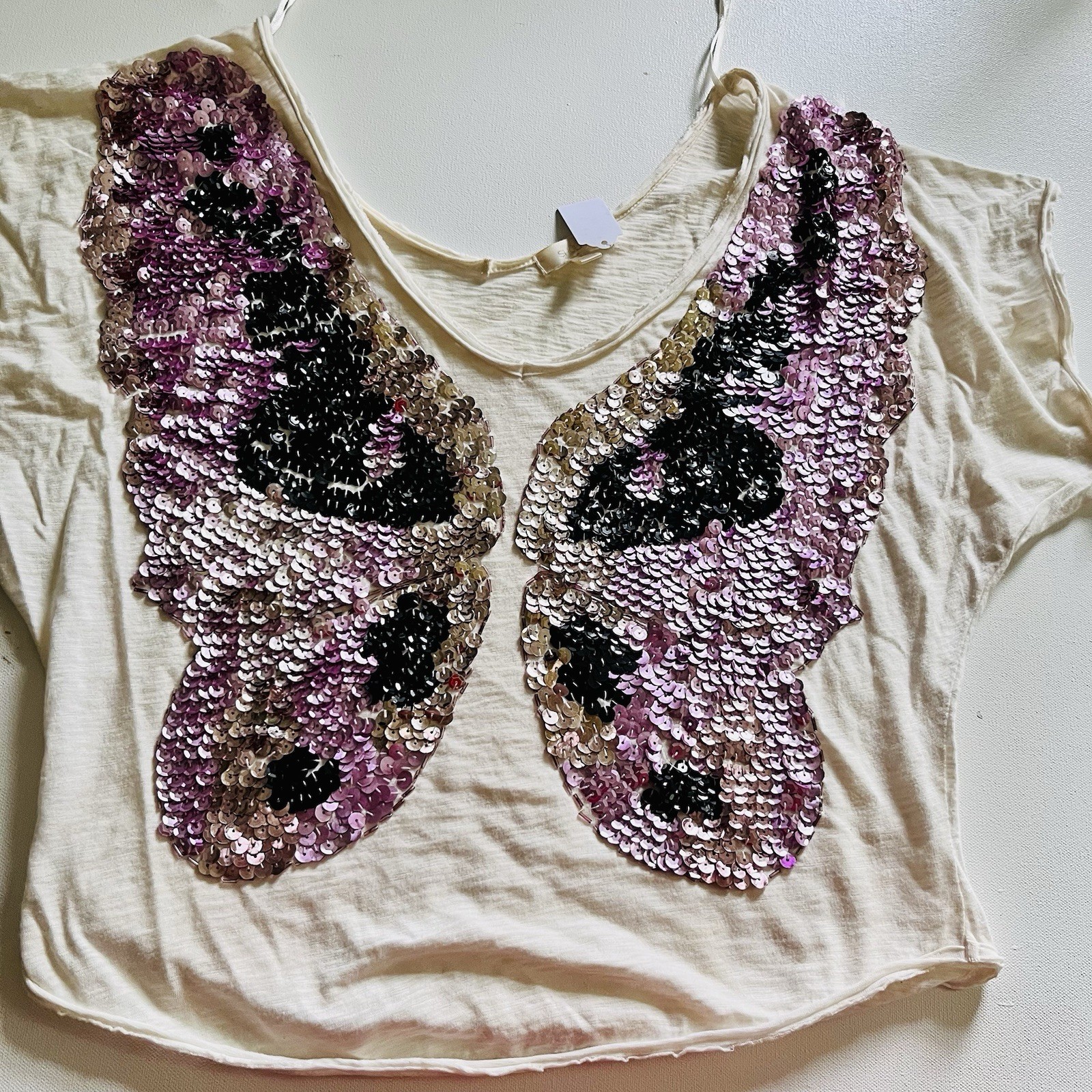 Silence + Noise White Sequin Butterfly Graphic Crop Top Cap Sleeve S