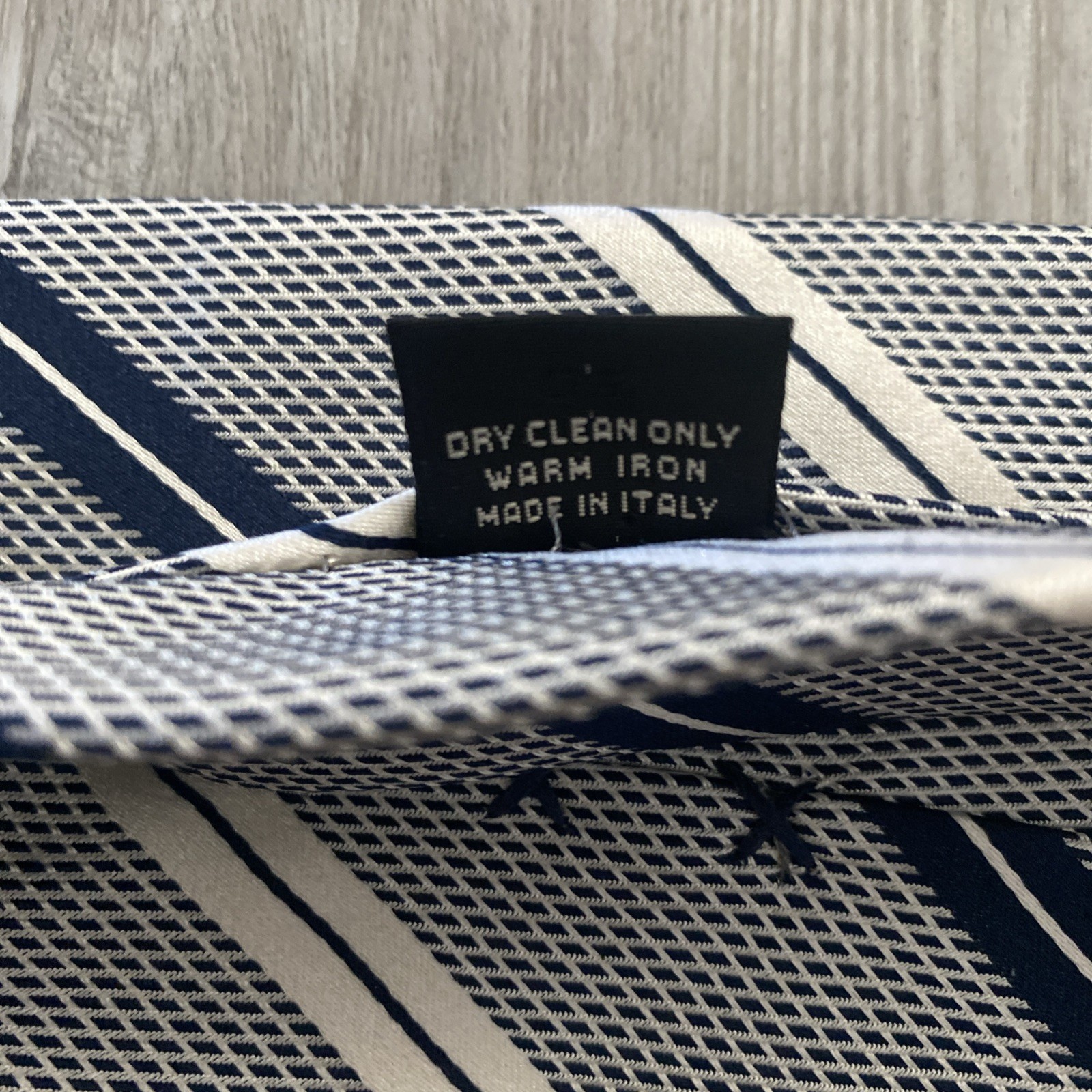 Ermenegildo Zenga Striped 100% Silk Tie Made In Italy EUC Classic Designer