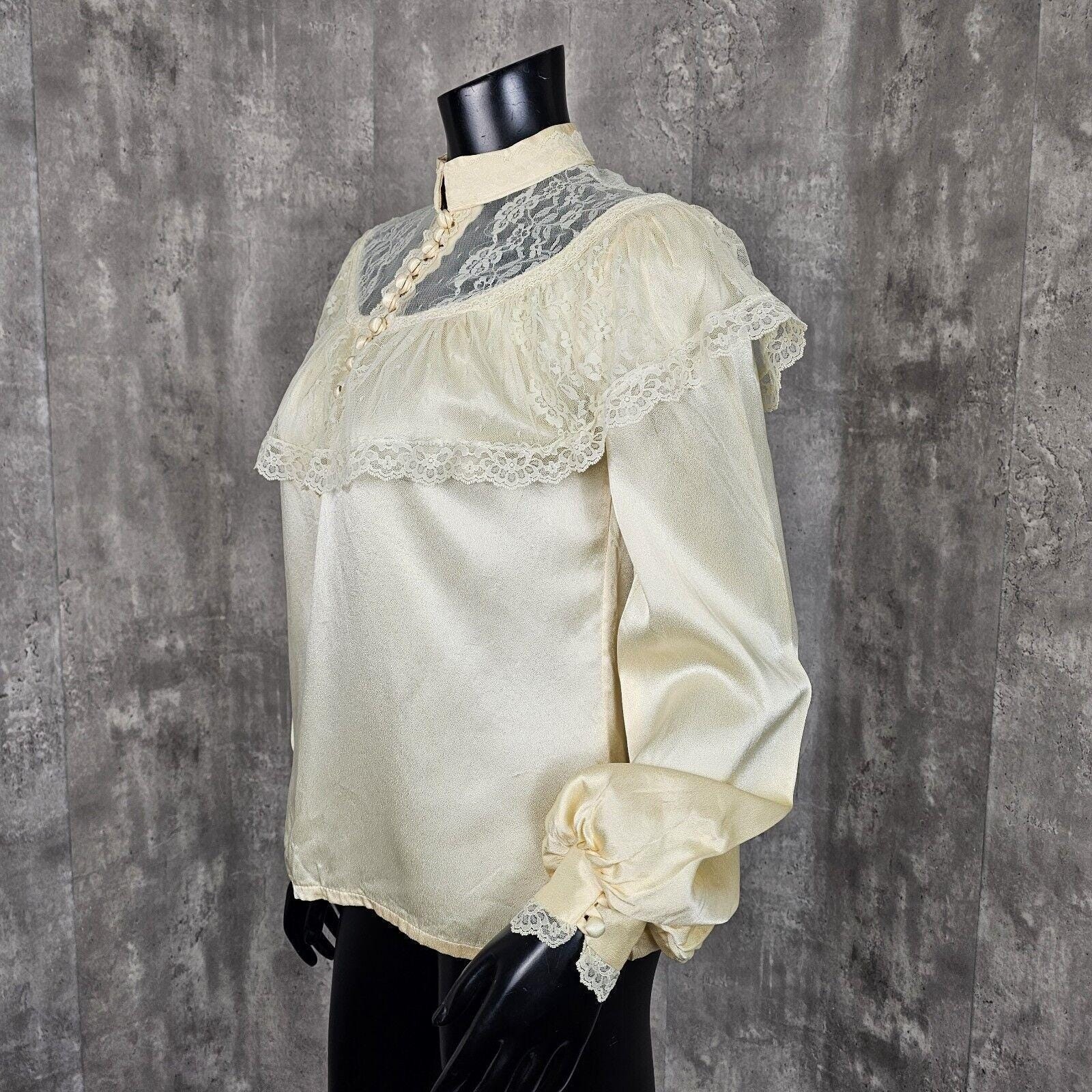 Vintage 70s 80s Gunne Sax Ivory Lace Victorian Prairie Blouse Cottagecore