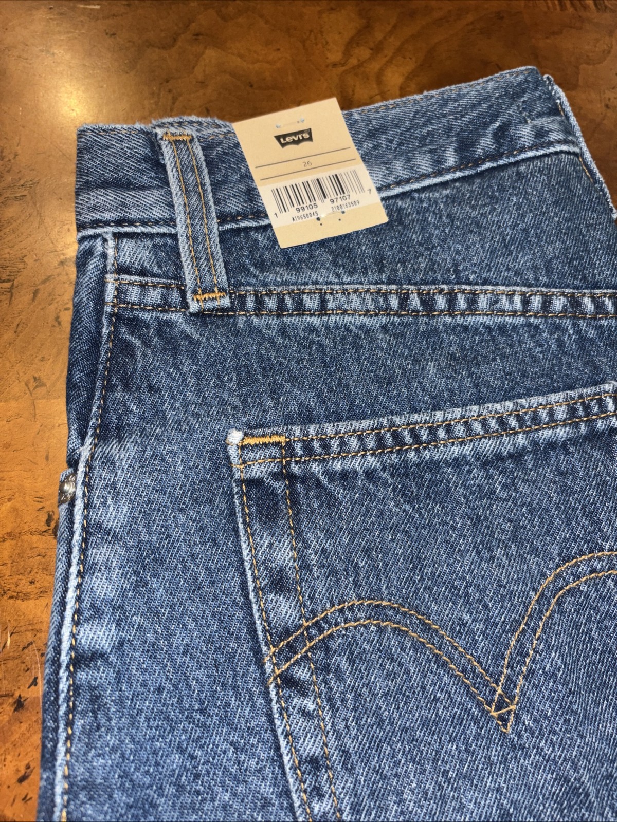 Levi’s Women’s High-Waisted Relaxed Fit 5 Pocket Cotton Denim Mom Short