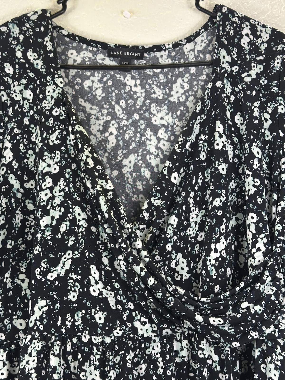 Lane Bryant Black/White Floral V-Neck Flutter Sleeve Fit & Flare Dress 18/20