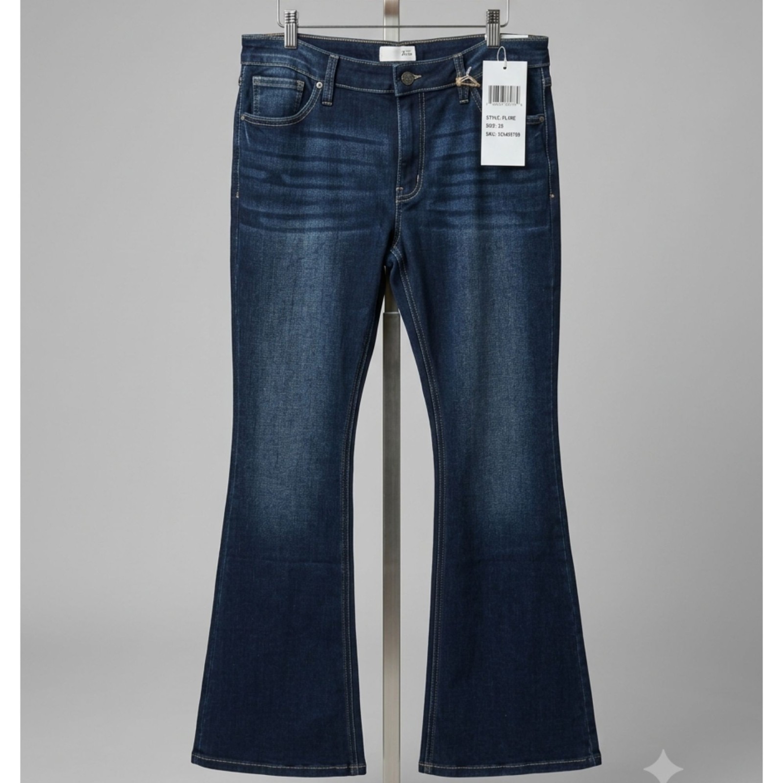 KanCan Celeste Flare Denim Jeans – Dark Wash Size 11/29