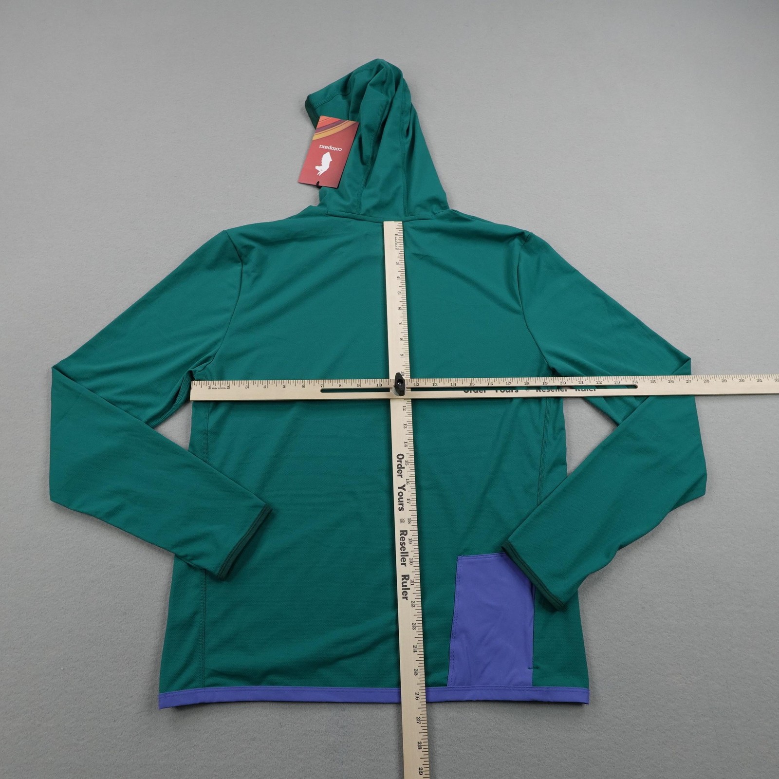 Cotopaxi Hoodie Medium Malachite Green Sombra Sun Pullover Lightweight UPF NEW