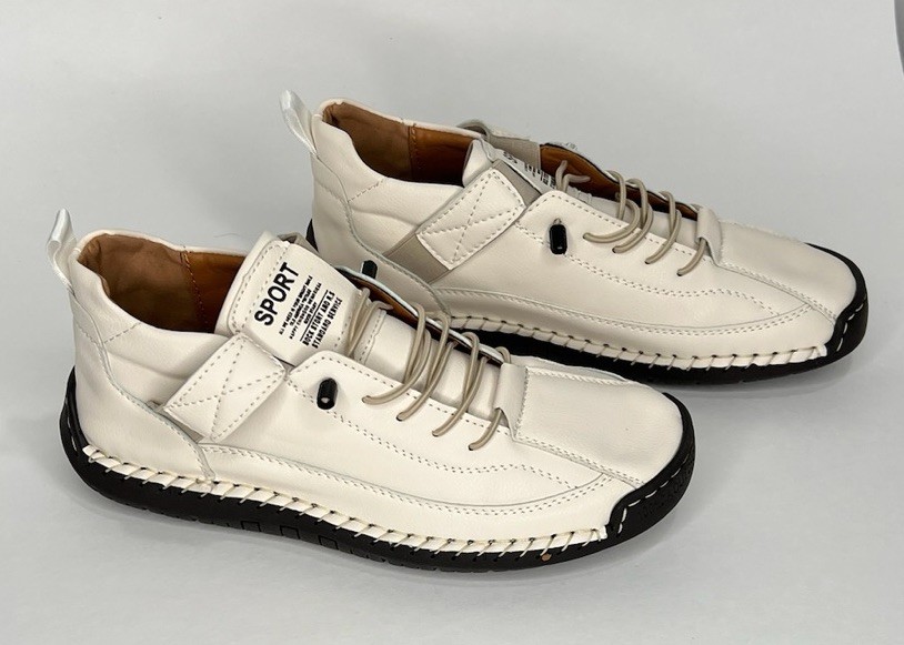 Casual White Driving Shoes Slip On Comfort Sneakers Size EU 38 – Men 6 or W 7.5