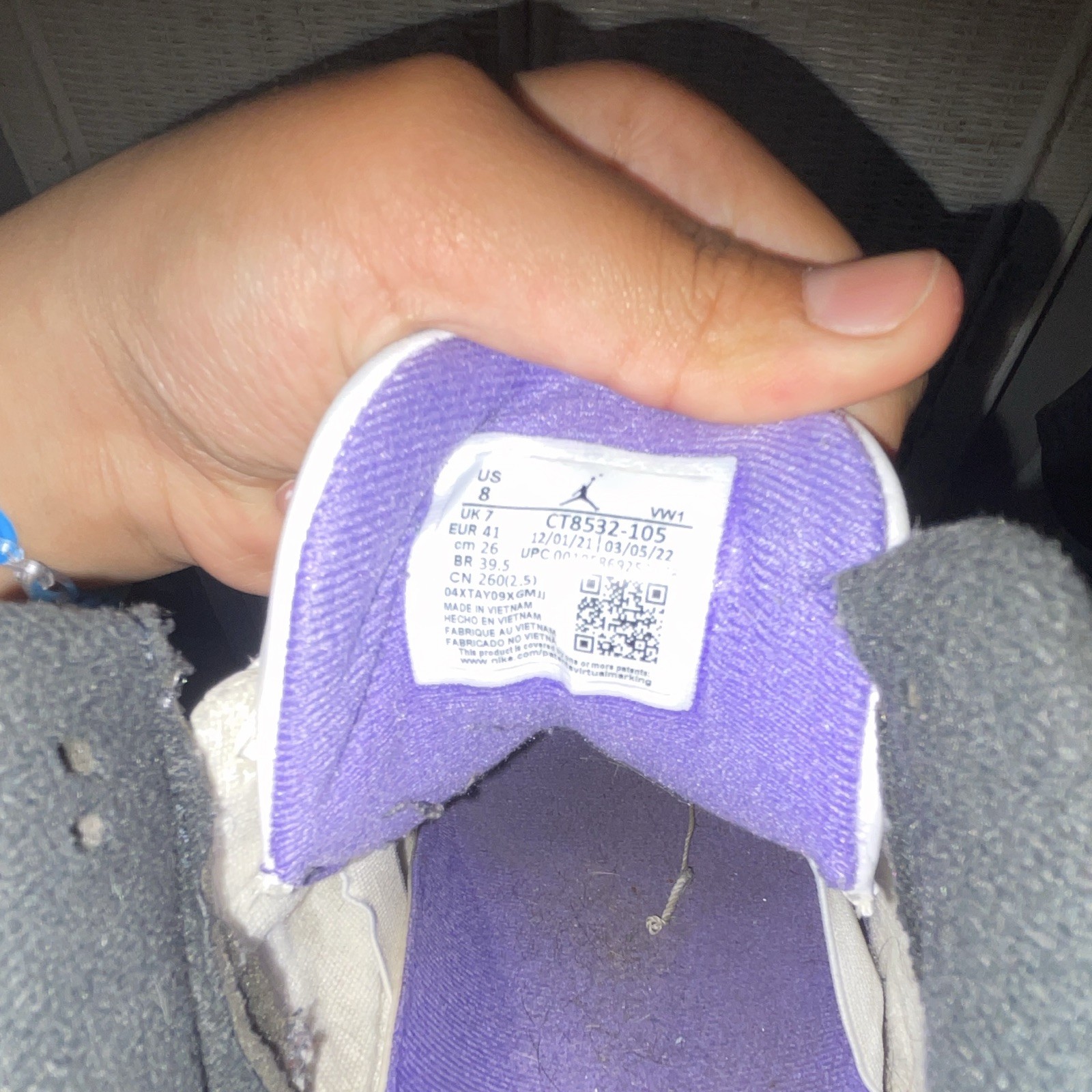 Jordan Air Jordan 3 Retro Dark Iris Men’s Mid Top Athletic Sneakers CT8532-105