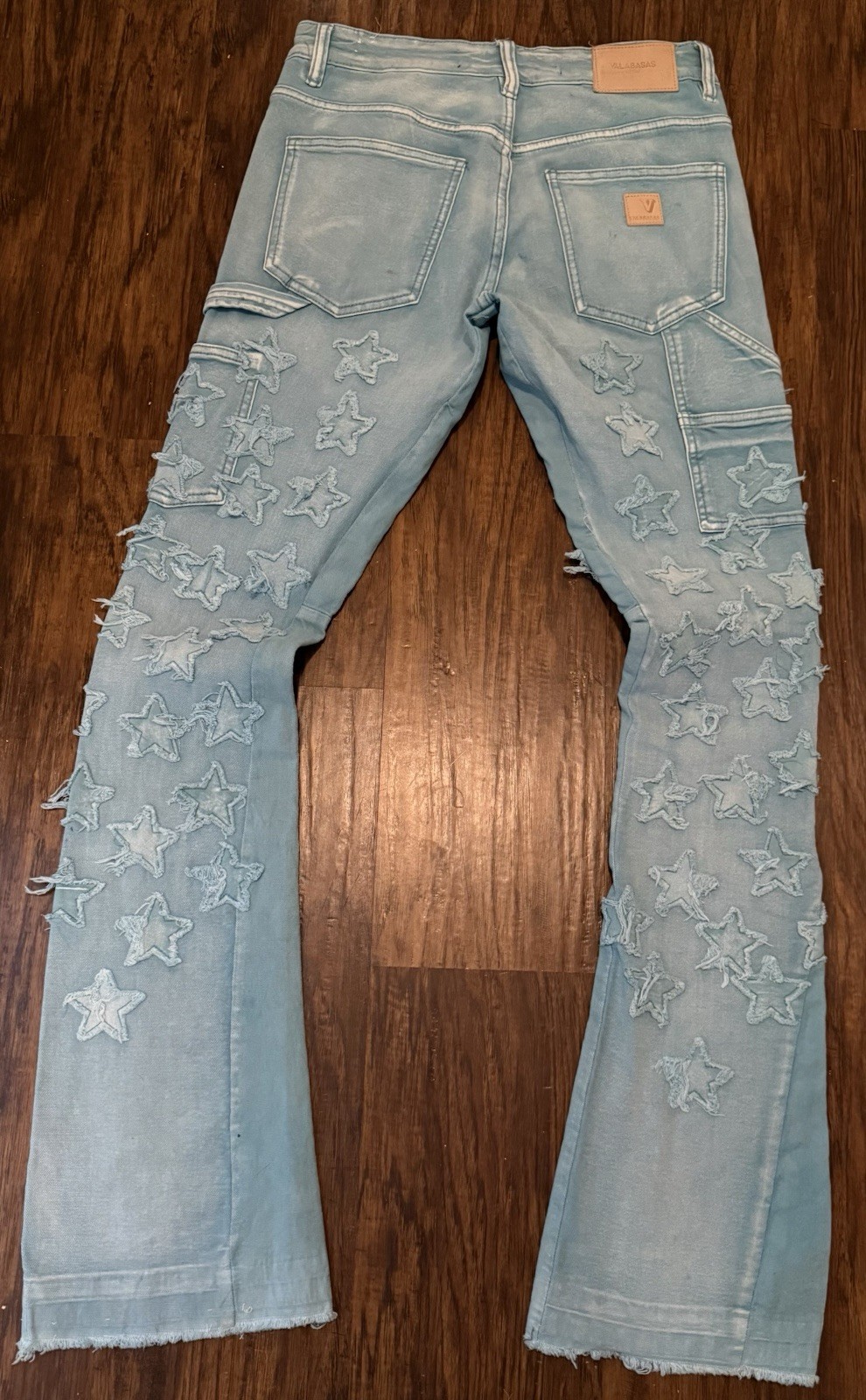 Valabasas Men’s Blue Light Wash Star Patch Denim Bootcut Slim Mid Rise Jeans
