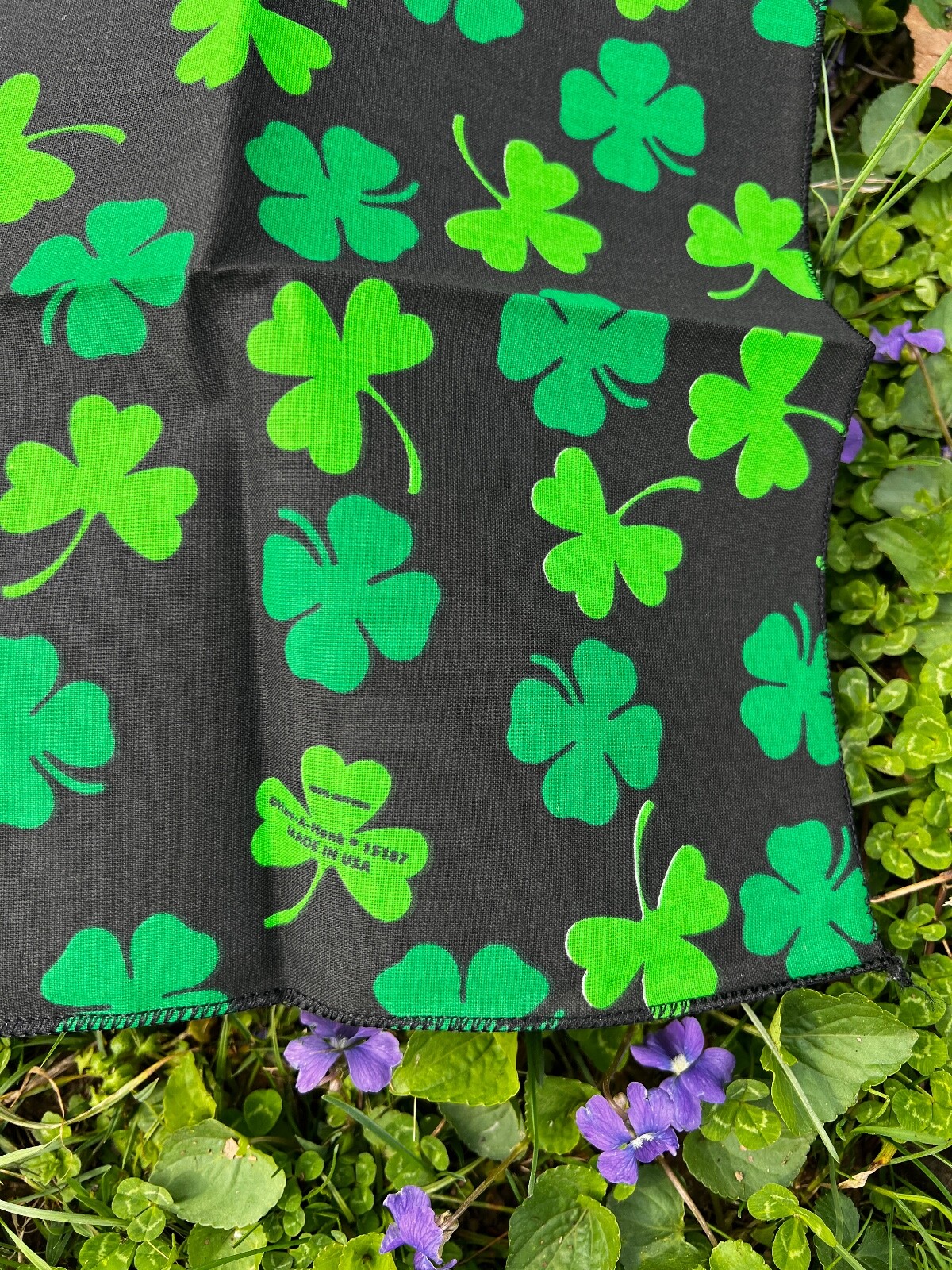 Shamrock 22×22 Bandanna