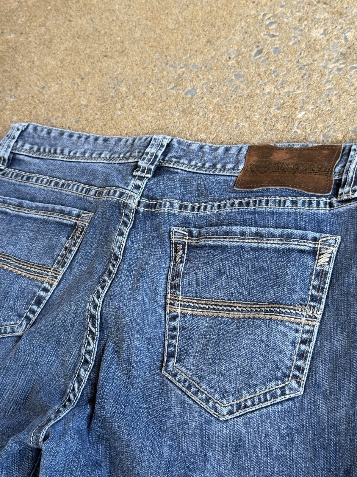 Rock & Roll Cowboy Men’s Blue Denim Straight Jeans 5-Pocket Mid Rise Logo