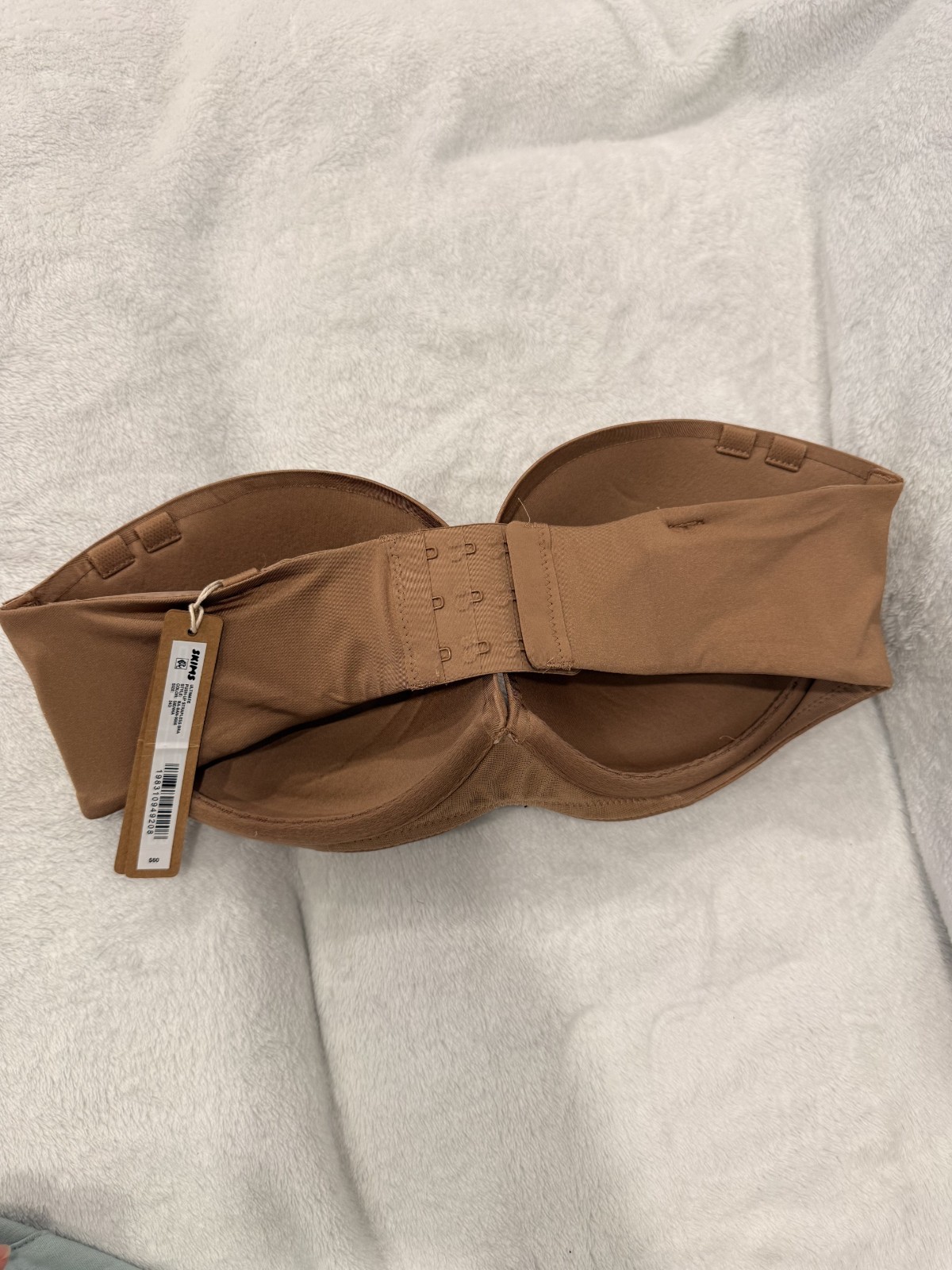 NWT-Skims Ultimate Push Up Strapless Bra BA-BAN-9056