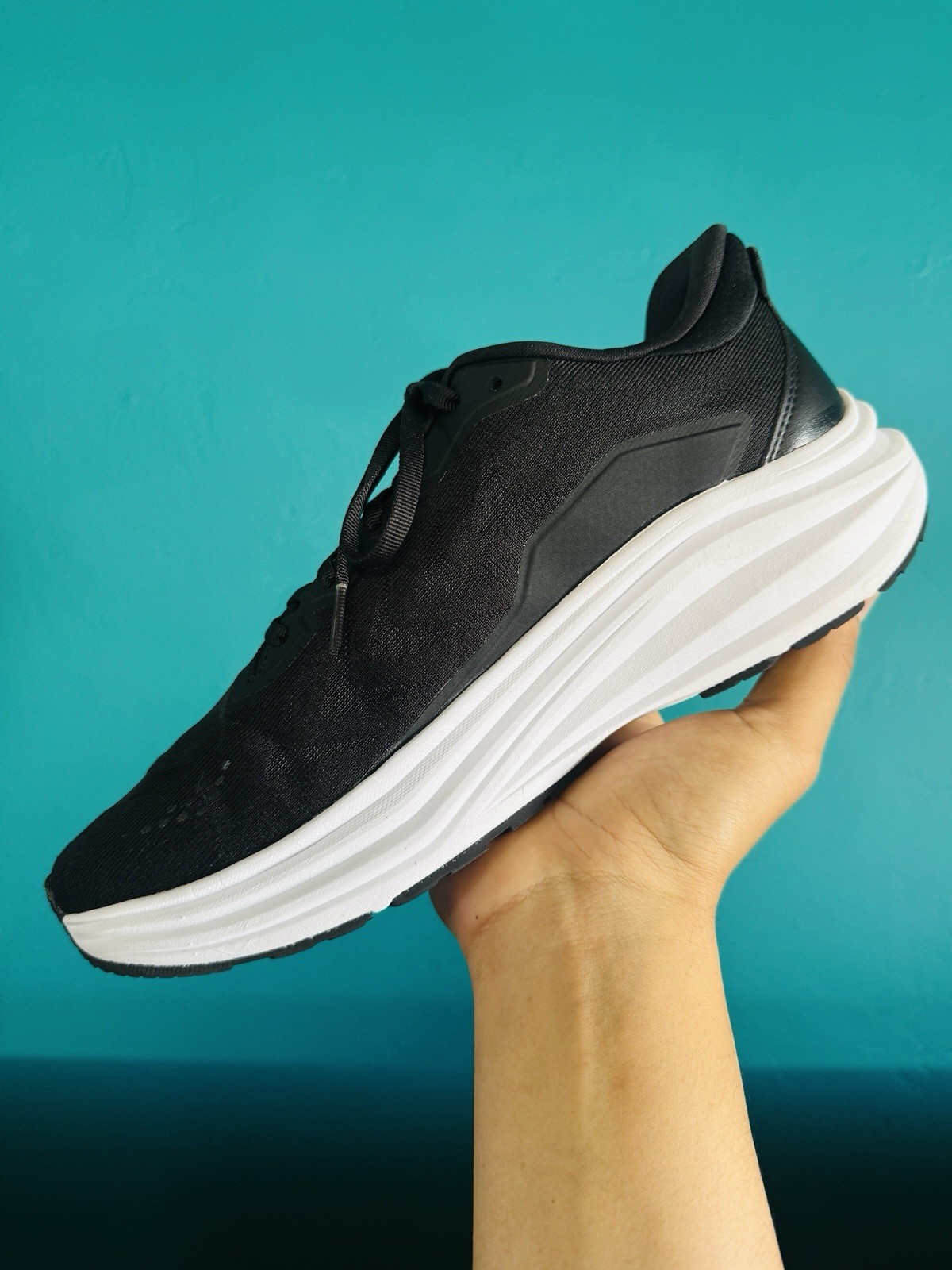Avia Avi-Move Women’s Running Shoes Size 9 Black White Walking Athletic Sneakers
