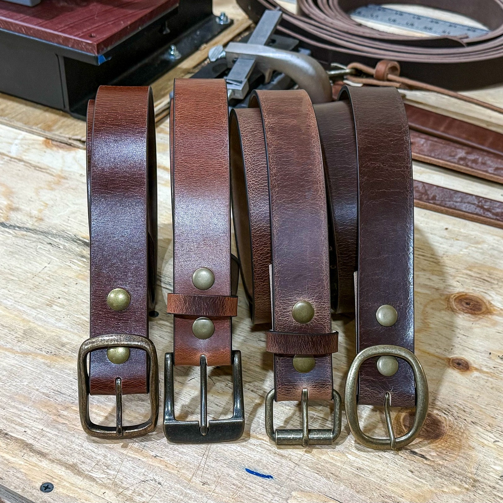Men’s Full Grain Buffalo Leather Belt – Handmade USA, Casual Work, 1.5″ Wide