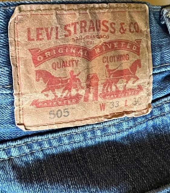 Modern 505 Levi’s Regular Fit Medium Fremont Wash Jeans 33×30