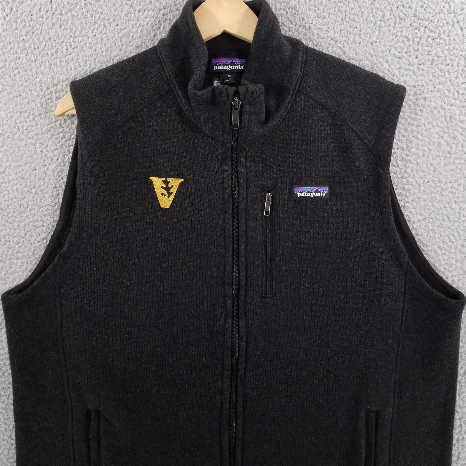 Patagonia Vest Mens XL Black Better Sweater Vanderbilt University Goldman Sachs