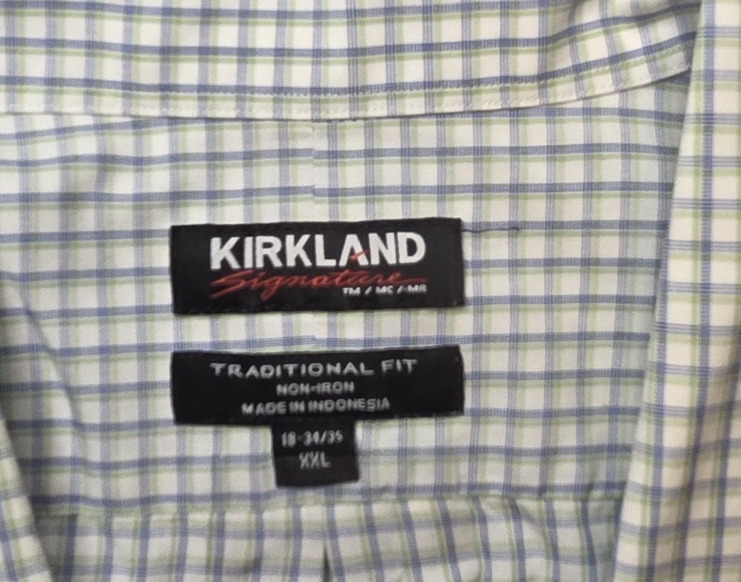 Kirkland Signature Men’s kirkland Traditional Fit button down Plaid Blue 037