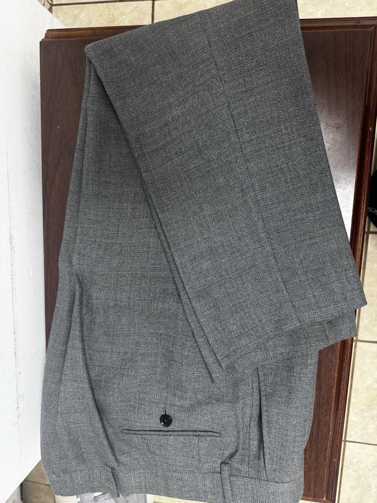 Garrison Bespoke Grey Wool Suit 40 R