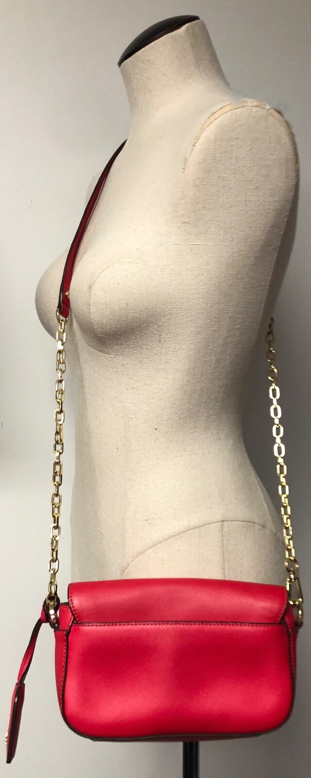 TORY BURCH EMERSON WOMEN’S CROSSBODY BAG BRILLIANT RED W GOLD TONE LOGO & CHAIN