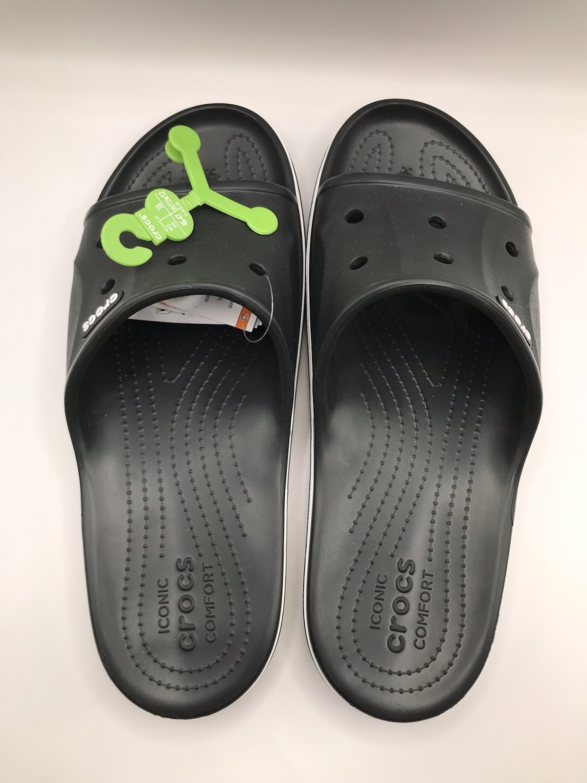 MEN’S CROCS BLACK/WHITE BAYABAND SLIDE POOL/BEACH WATER FRIENDLY SANDAL 12 NWT
