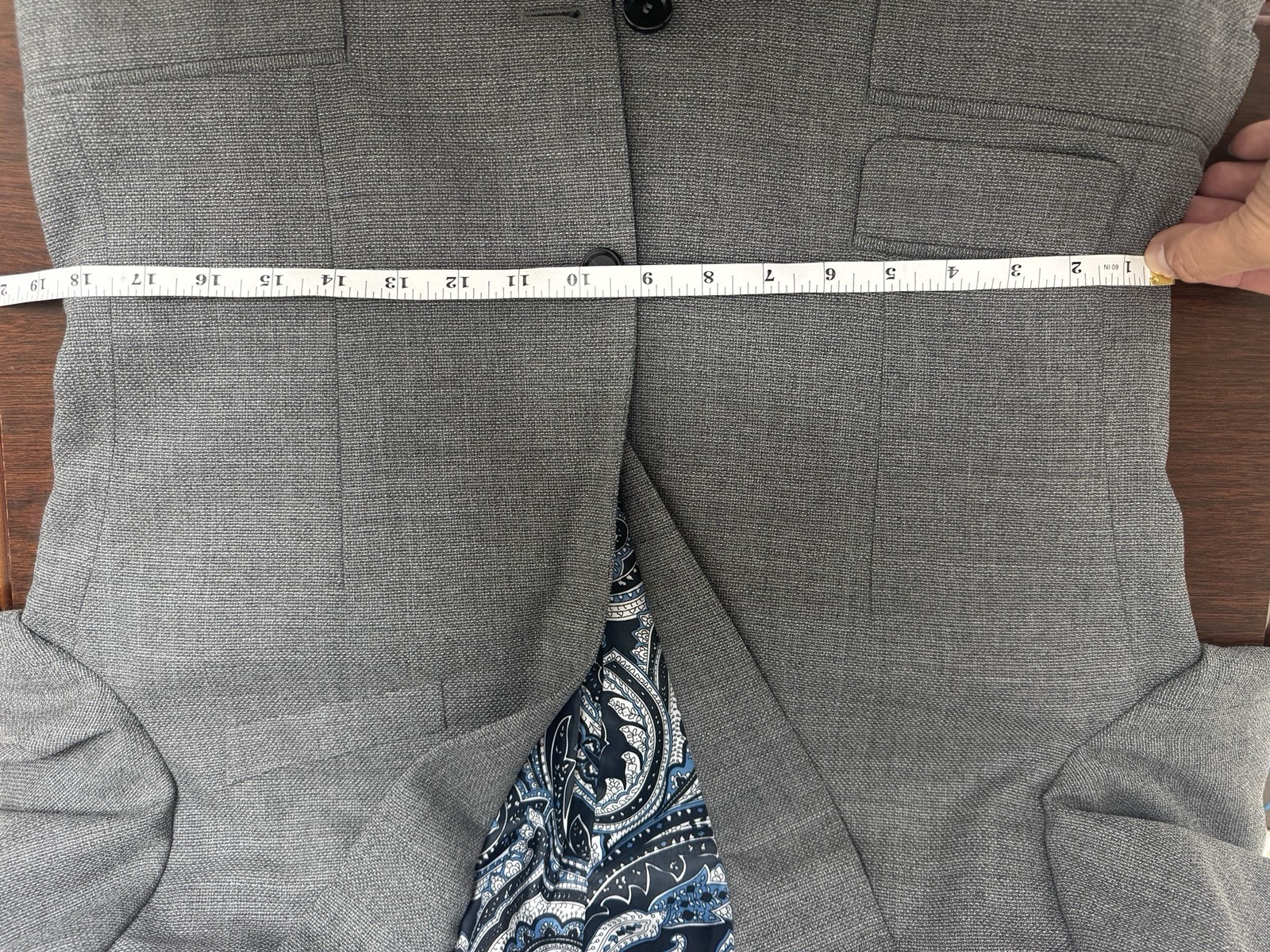 Garrison Bespoke Grey Wool Suit 40 R