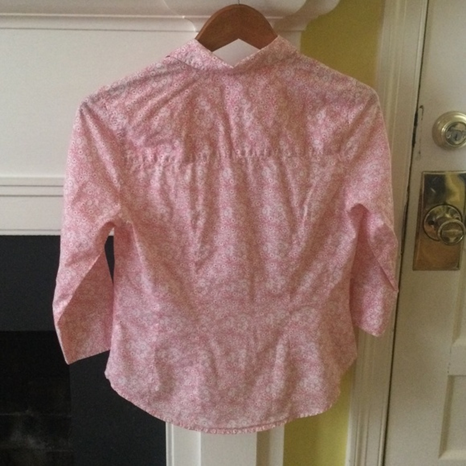 Vintage GAP Floral Button Down Shirt Pink White Y2K – Sz Small