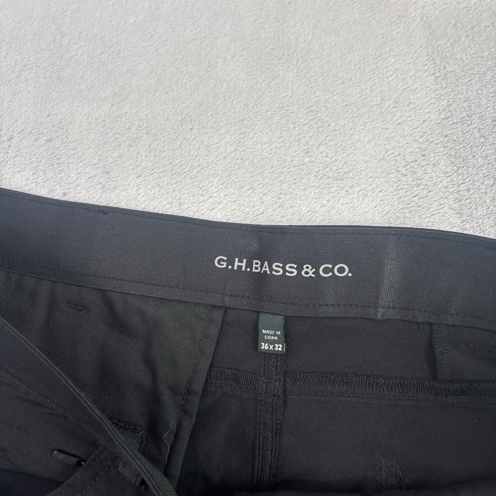 GH Bass & Co Everywhere Tech Pants Black Men’s Waist 36″ x 32″ Inseam NWT
