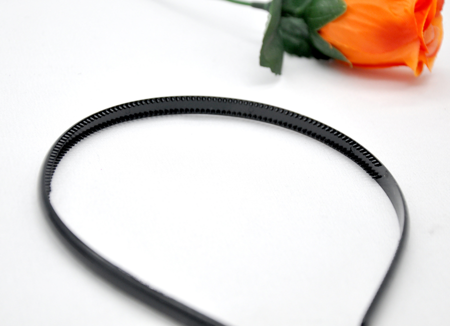 12 Plastic Headbands w/ Inner Teeth White or Black US Seller