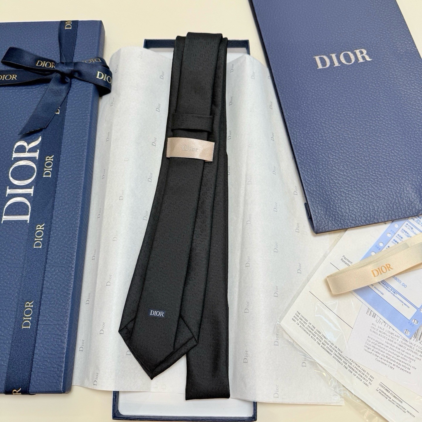 Dior Men’s Designer Silk Tie Black Solid Logo Accent Standard/Classic One Size