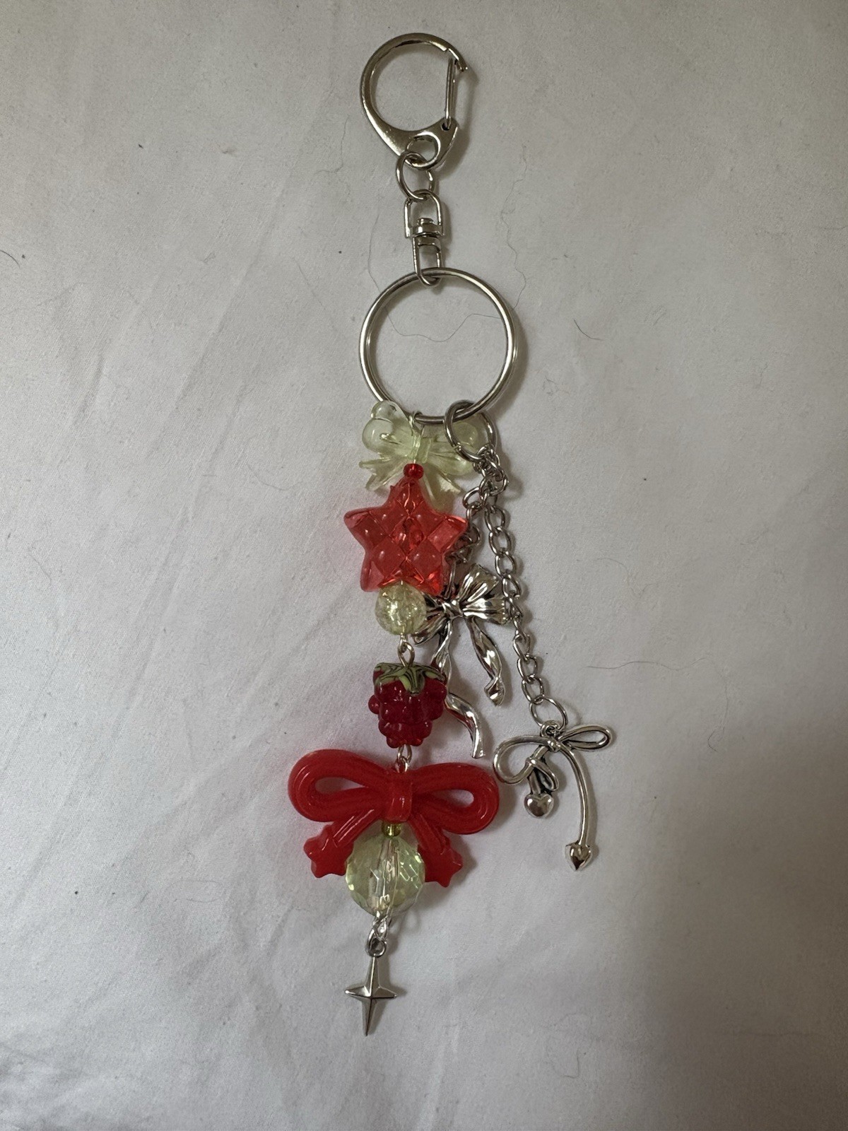 Women’s Red/Clear Beaded Bow Star & Cross Charm Keychain Detachable Clip