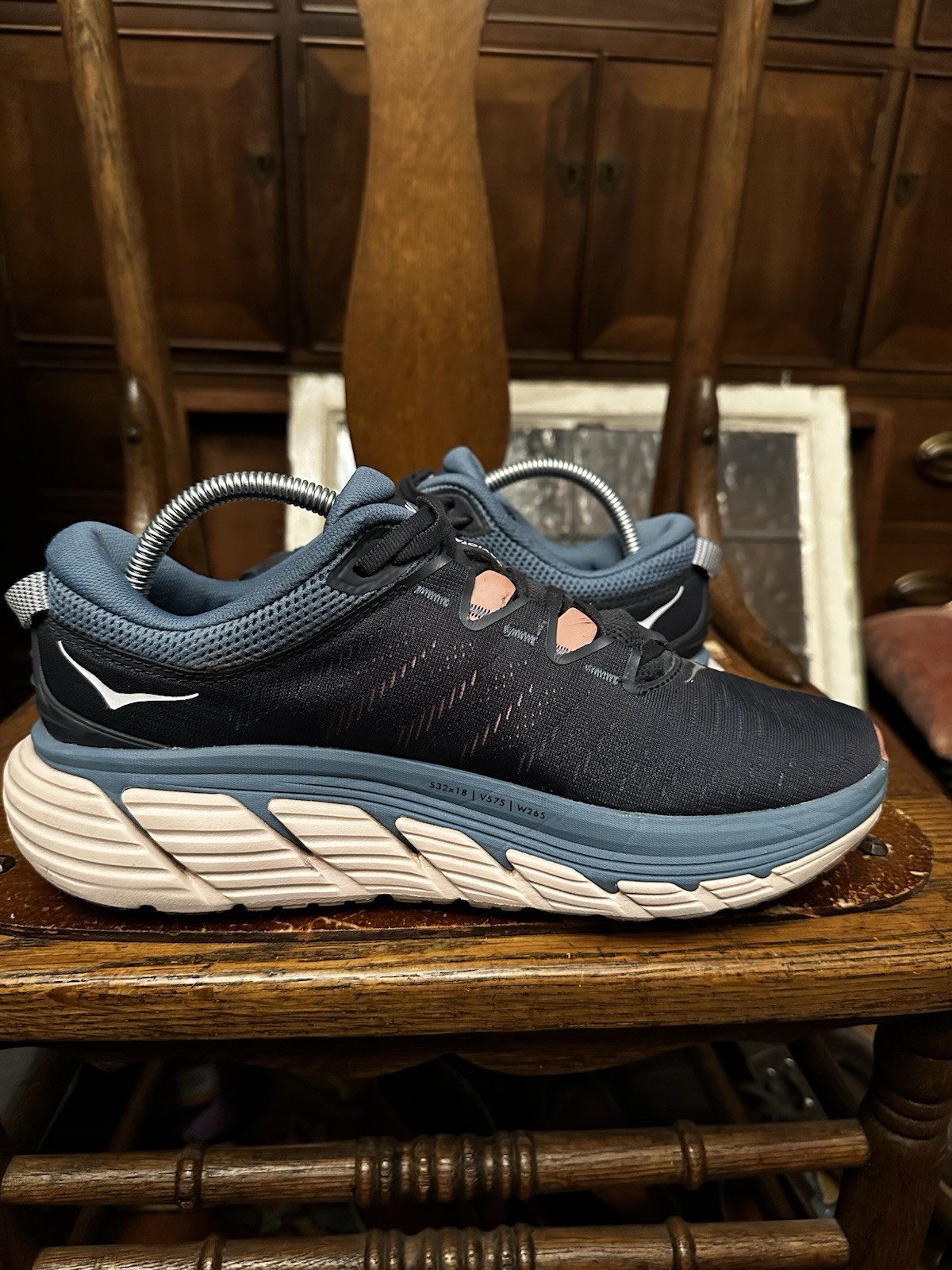 Hoka One One W Gaviota 3 Running Shoes Women’s Size 9.5B 1113521 Blue Pink EUC