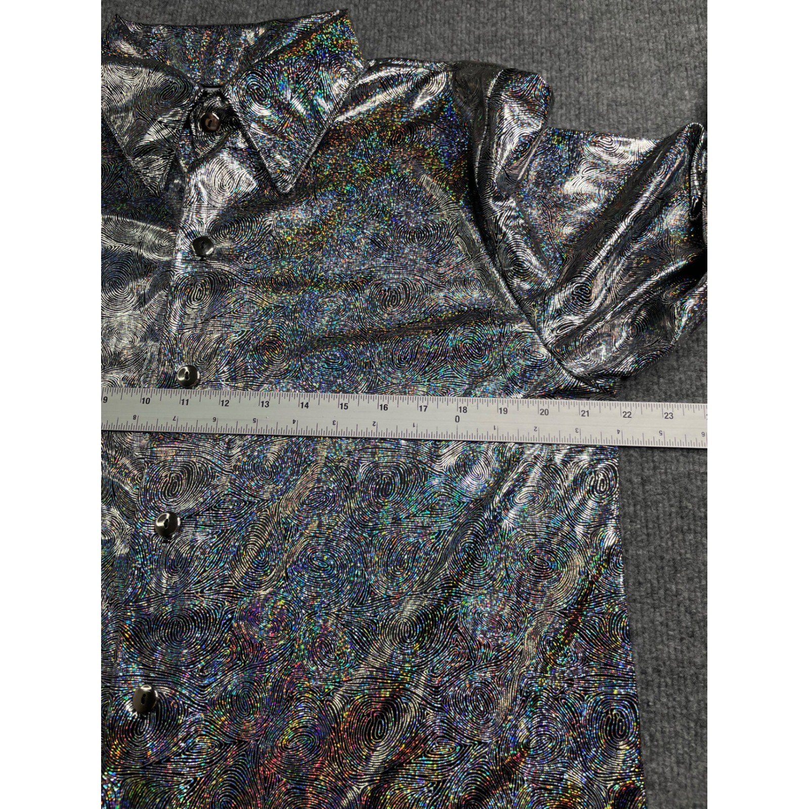 Charades Disco Shirt Mens Small Silver Holographic Swirl Button Up 01859