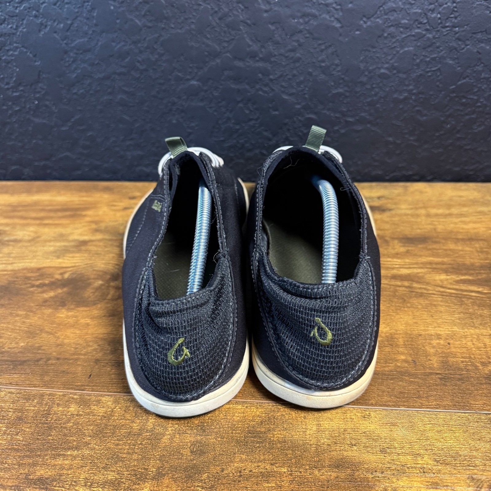OluKai Nohea Moku 10283-404C Black Textile Mesh Sneakers Mens Size 9