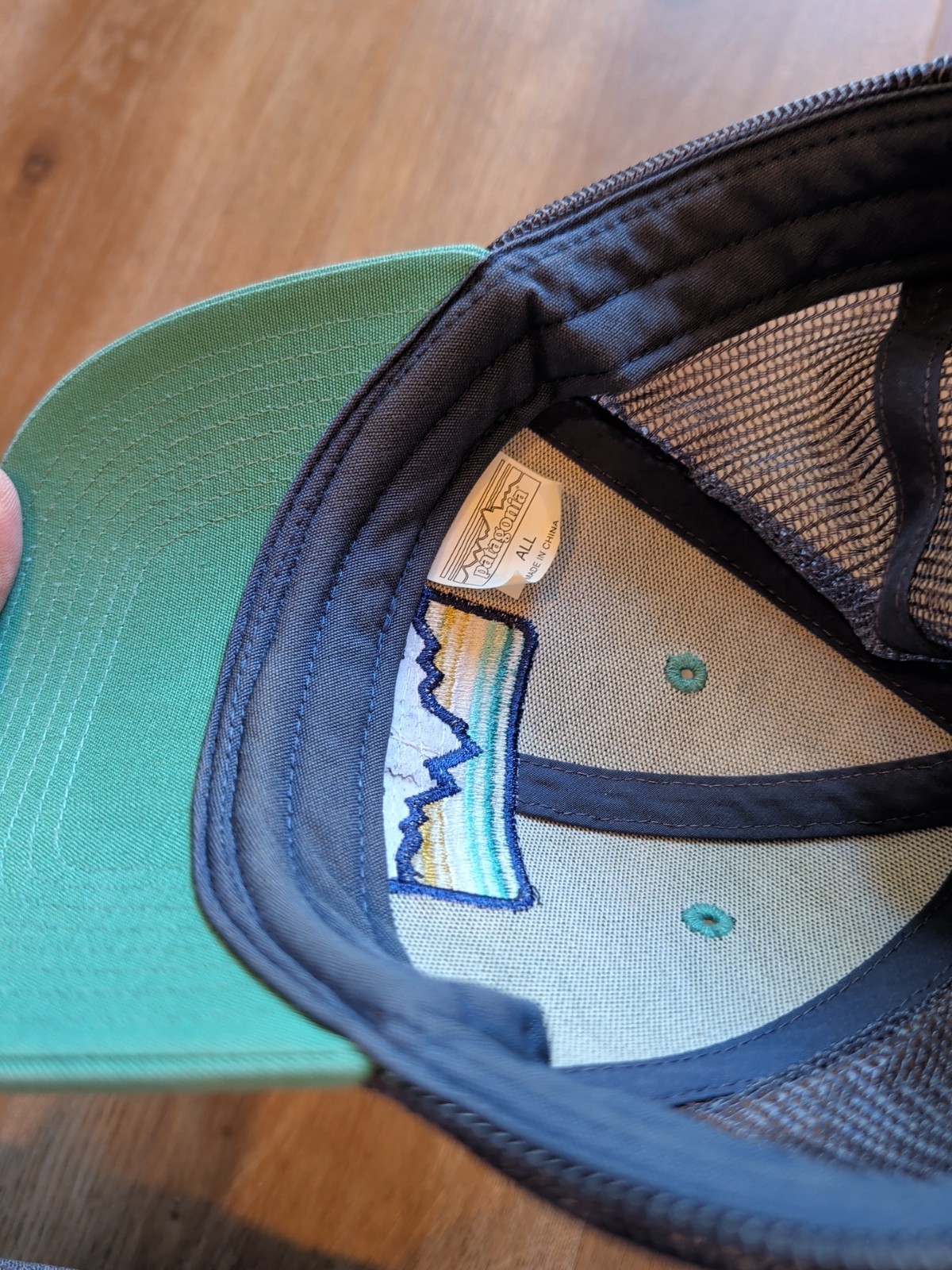 Patagonia Lo Pro Trucker Hat Logo Mesh Cap Snapback – Green