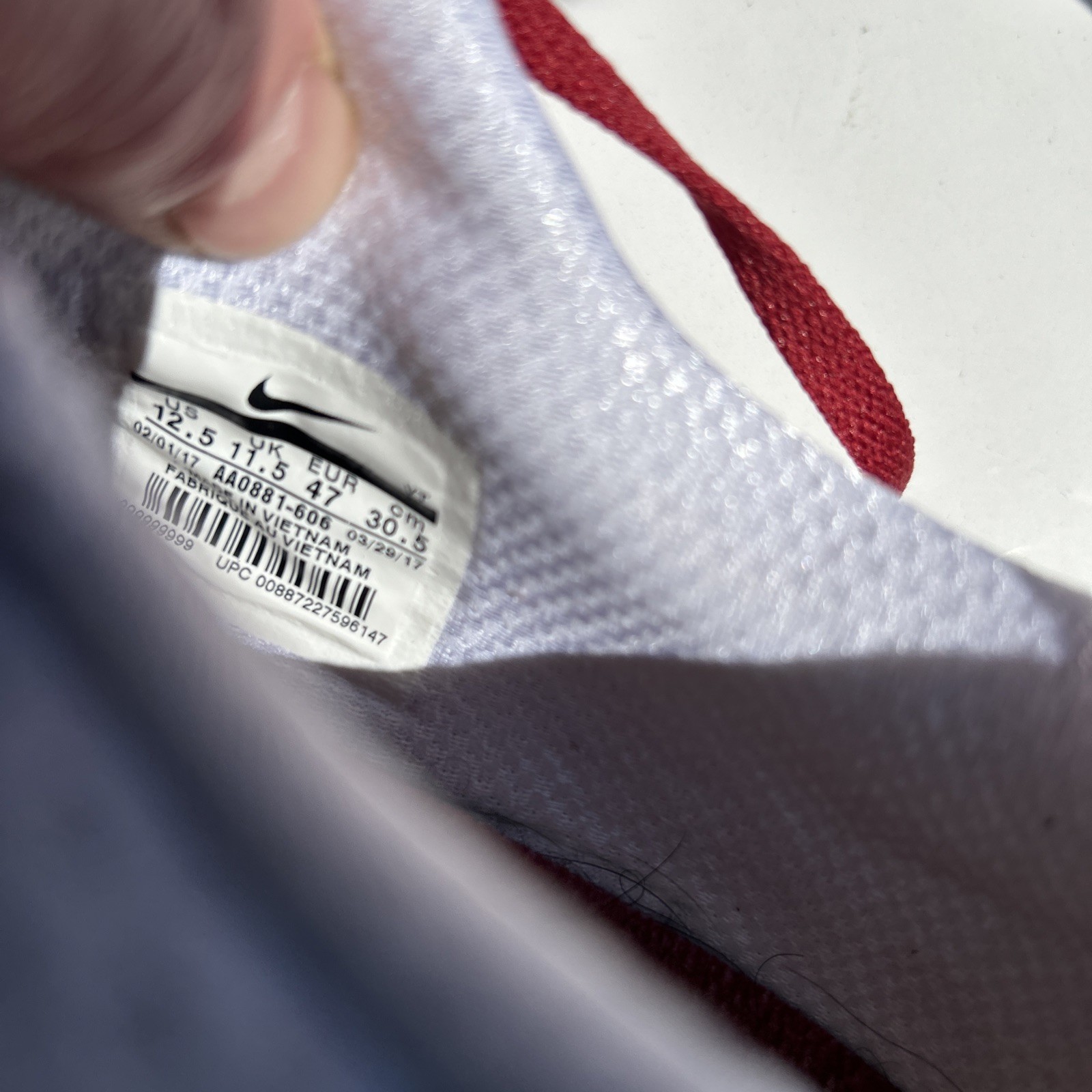 Arkansas Razorbacks Nike Free Trainer V7 Week Zero 12.5 needs eyelet fixed.