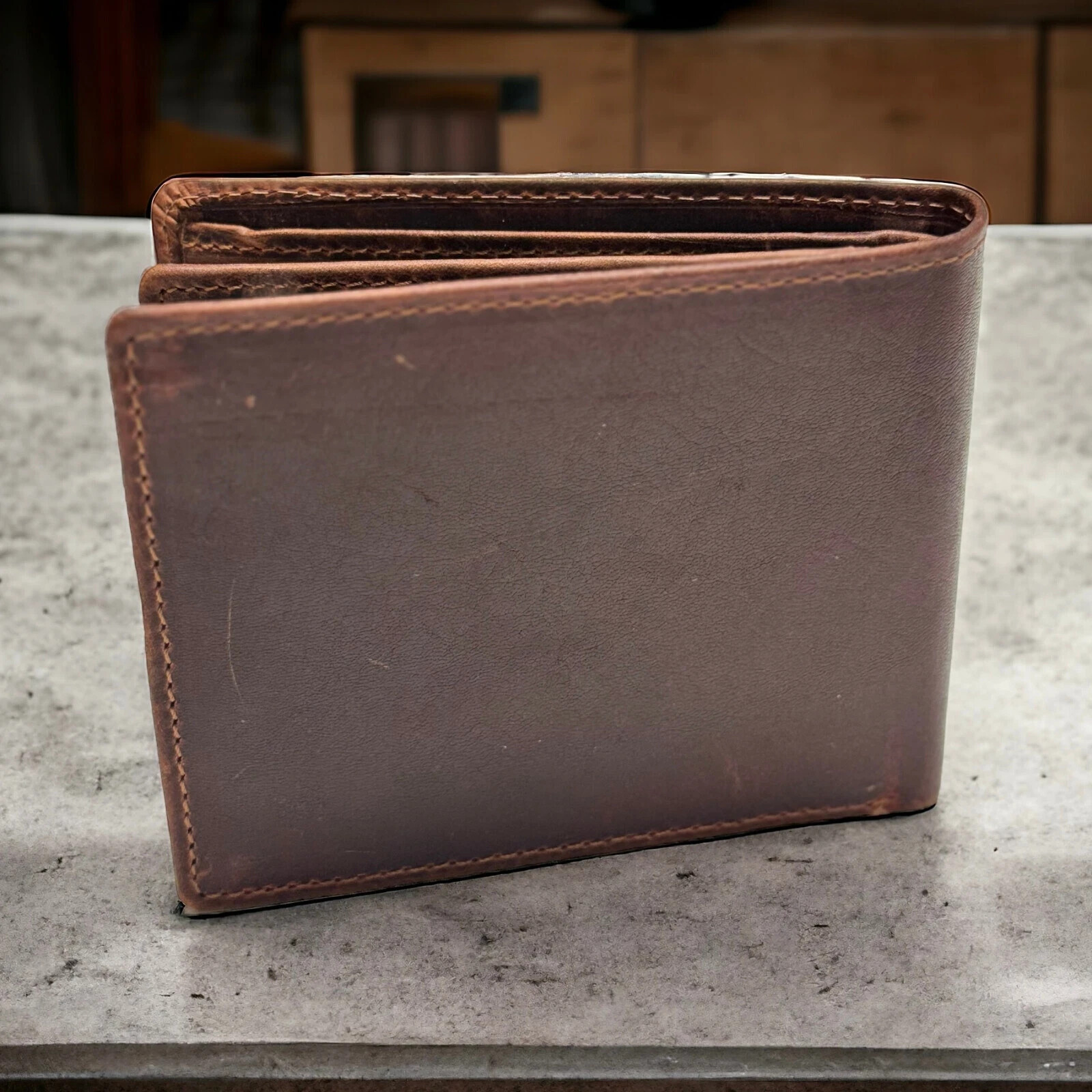 RFID Blocking Brown Vintage Leather Men’s Bifold Center Flap Wallet