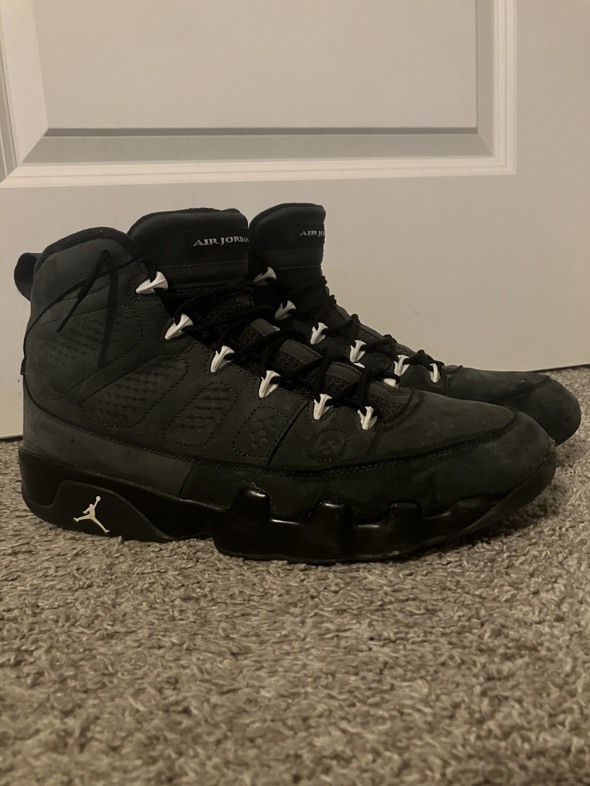 Jordan Air Jordan 9 Retro Anthracite/White-Black 2015 302370-013 Men’s size 13