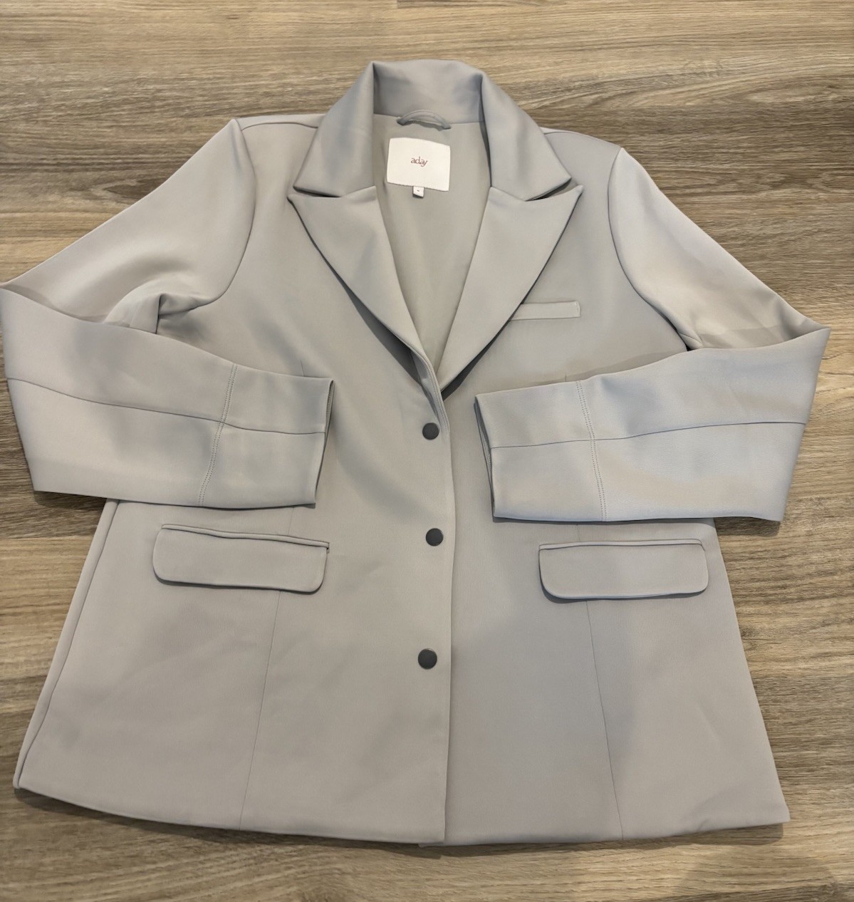 ADay Size Medium Oyster Gray Soft Power Blazer Career Capsule Stretch Prof
