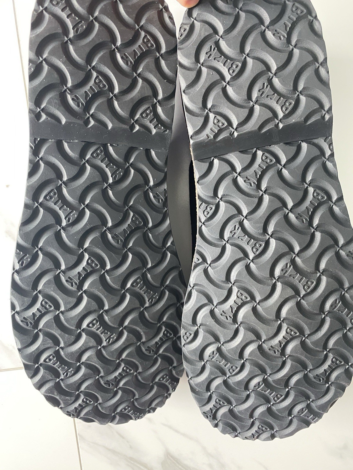Birkenstock Uppsala Low Suede Black Men’s Size 42 US 9 Regular Fit 1029697 New