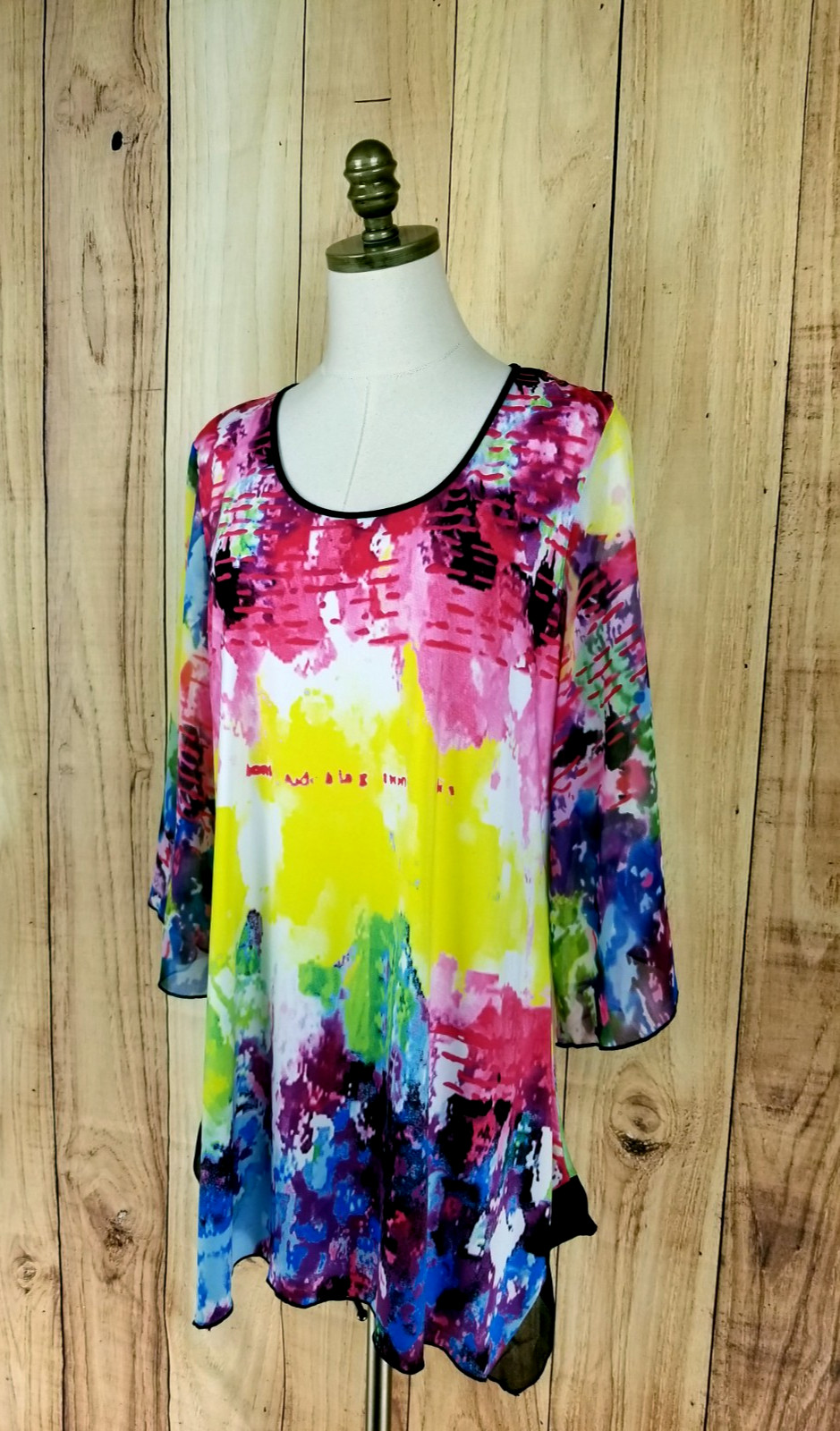Peter Nygard Womans 1X Handkerchief Hem Tunic Top Scoop Neck 3/4 Sleeves