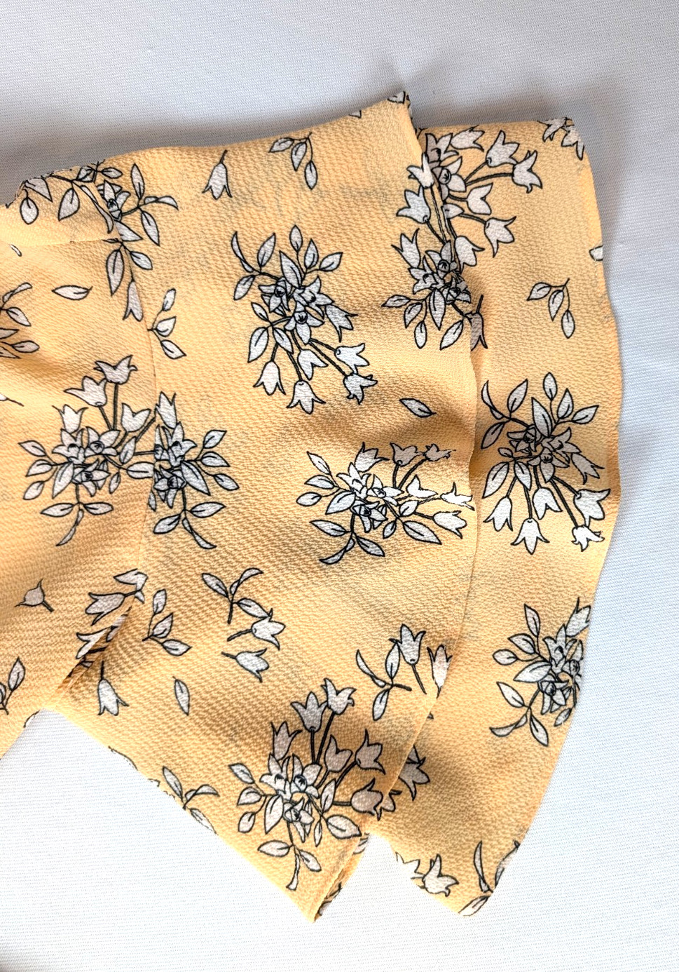 Liz Claiborne Women’s 2XL Yellow Floral Polyester Spandex Double Ruffle Cuff Top