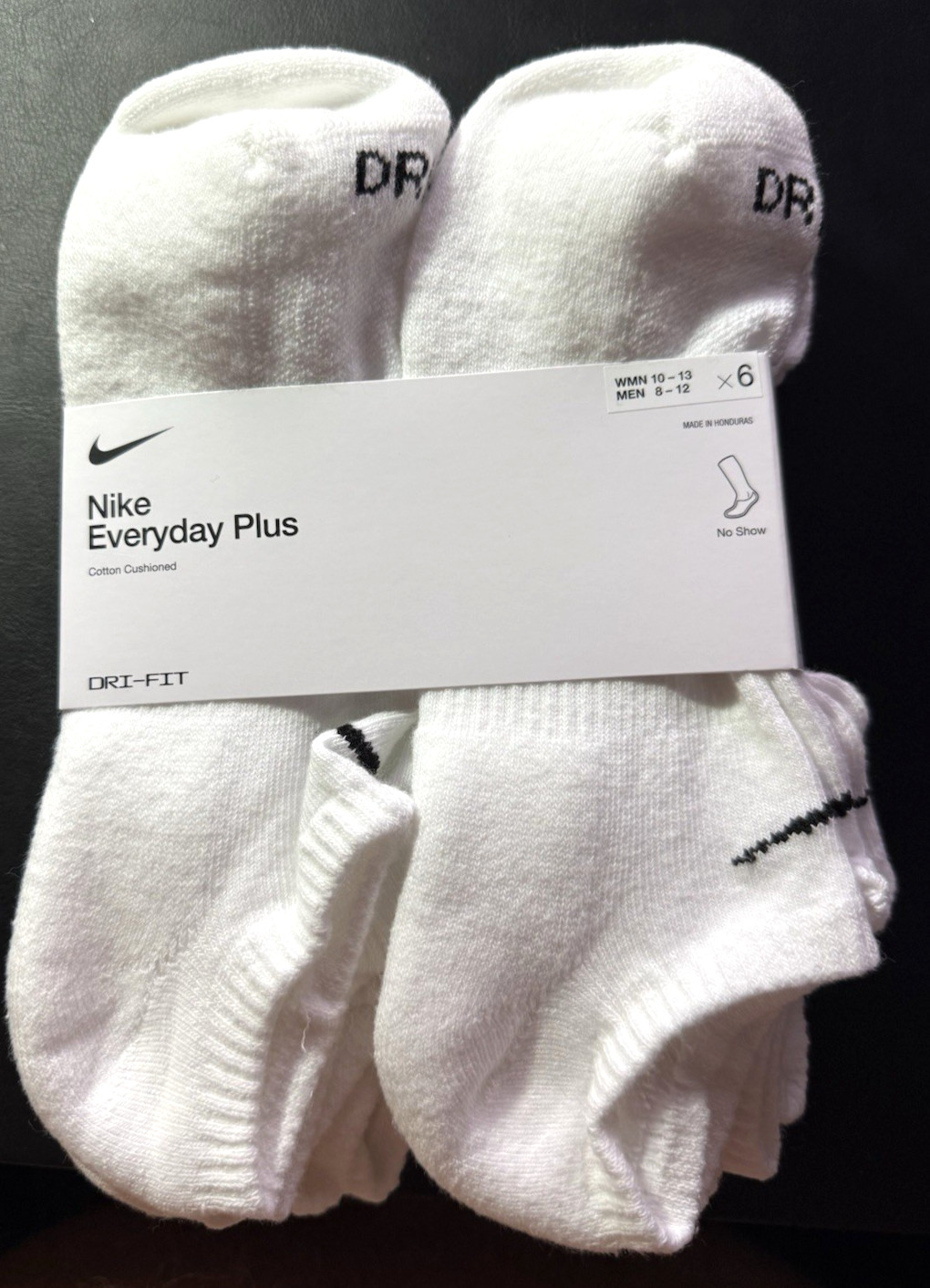 Authentic NIKE / NO SHOW Socks / 6 Pack / Men’s 8-12 / Woman’s 10-13 / WHITE
